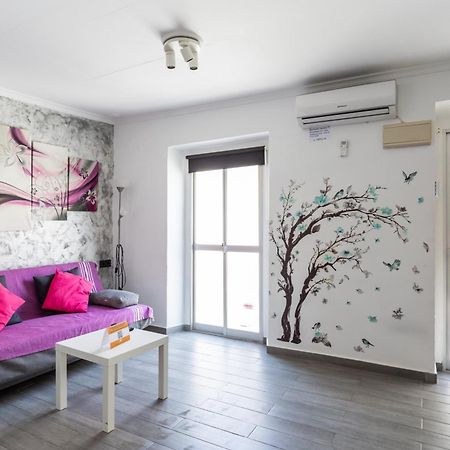 דירות Modern Haven Loft By Cadiz Time מראה חיצוני תמונה