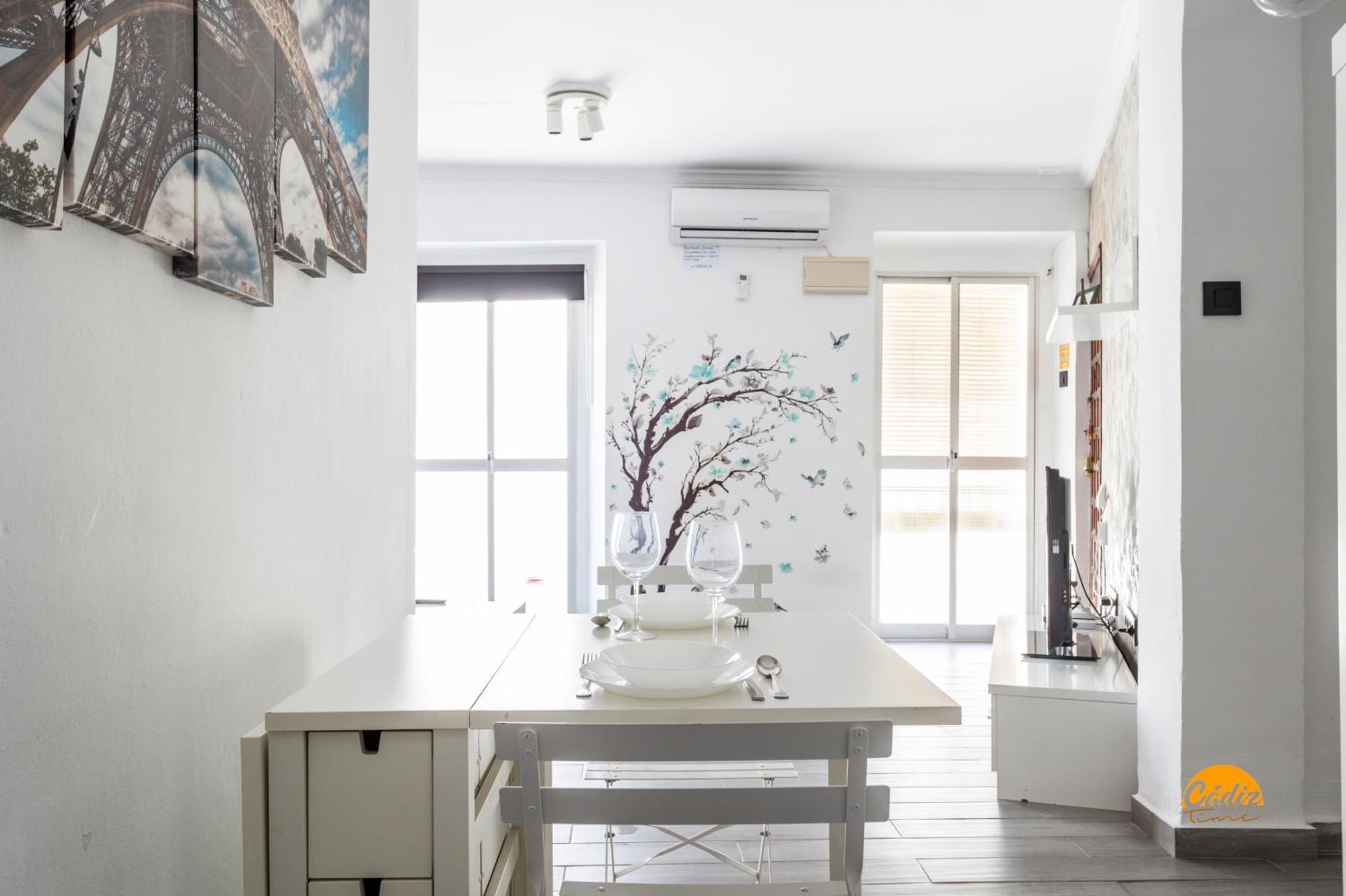 דירות Modern Haven Loft By Cadiz Time מראה חיצוני תמונה