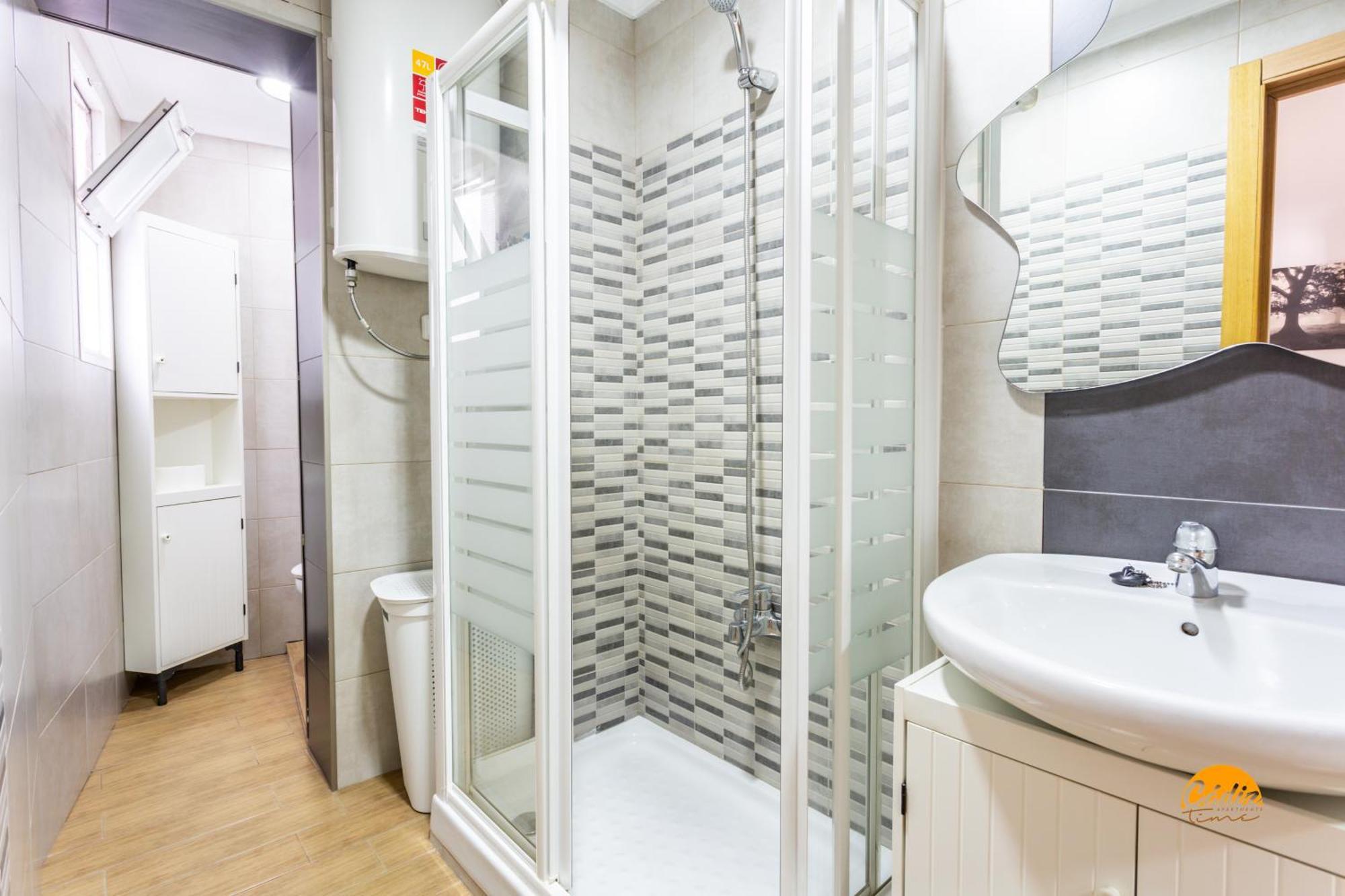 דירות Modern Haven Loft By Cadiz Time מראה חיצוני תמונה